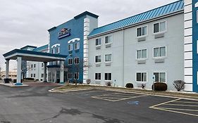 Baymont By Wyndham Litchfield